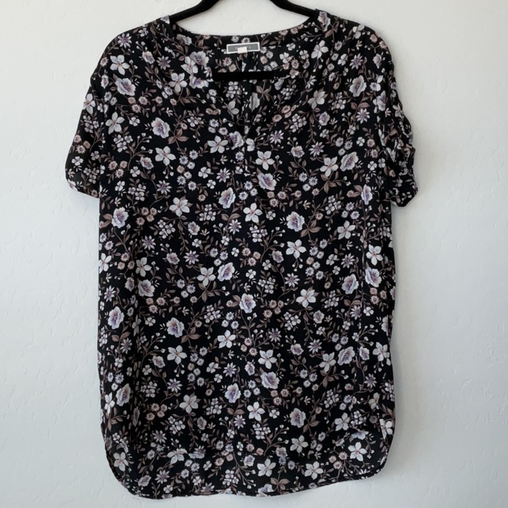 🌻 2/$8  Floral Top